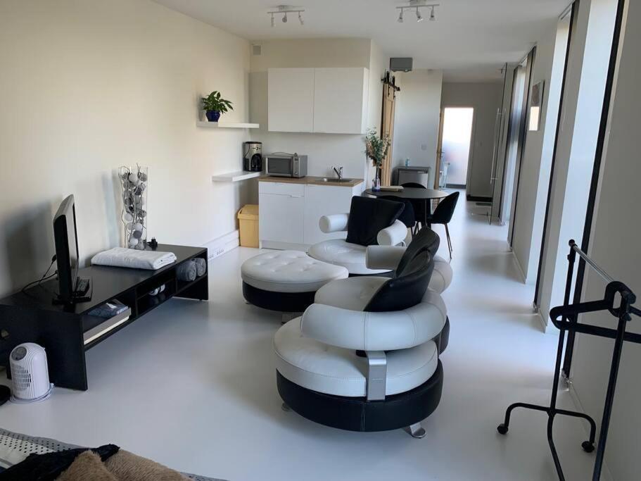 Prachtige Gastsuite In Ranst "Studio 34" Kültér fotó